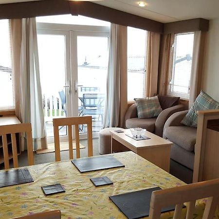 Cozy And Relaxing With Stunning Sea Views Apartman Lytchett Minster Kültér fotó